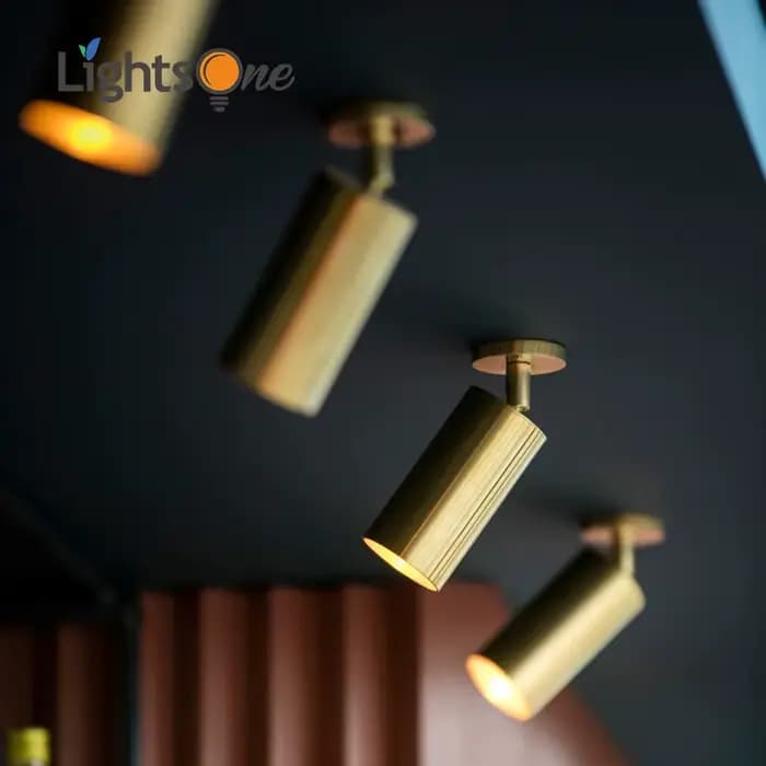 Il est un accessoire pour verre, une ampoule ou une base LED