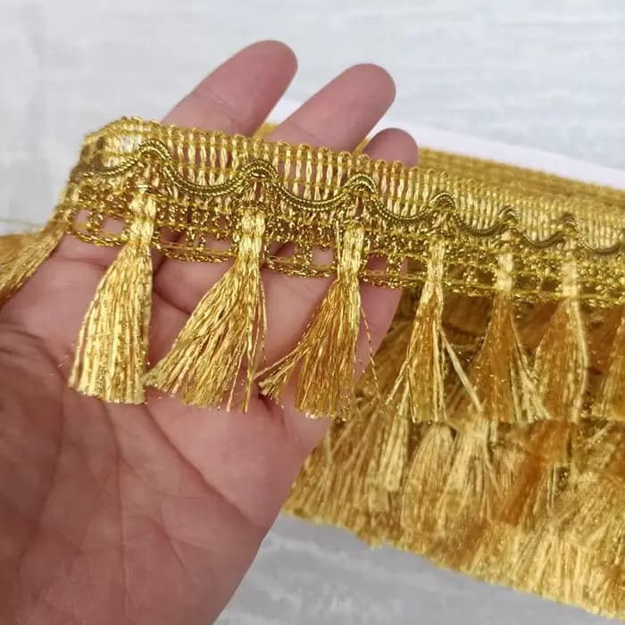 Nappe à pampilles en balai de 6CM de large, 12 mètres/lot, bord or argent, petite garniture en dente