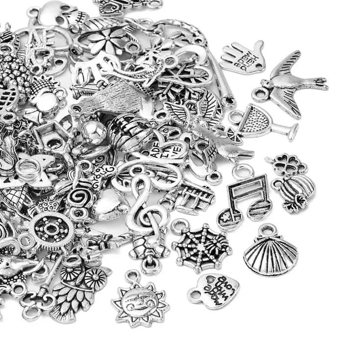 100 style aléatoire alliage petit pendentif bricolage petits accessoires accessoires Bracelet collier pendentif porte-clés accessoires pendentif
