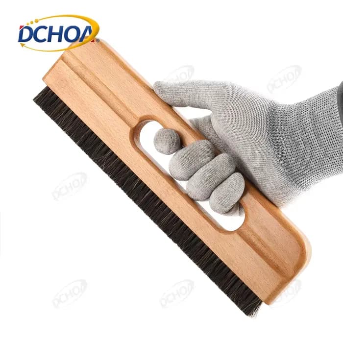 DCHOA – brosse lissante pour papier peint