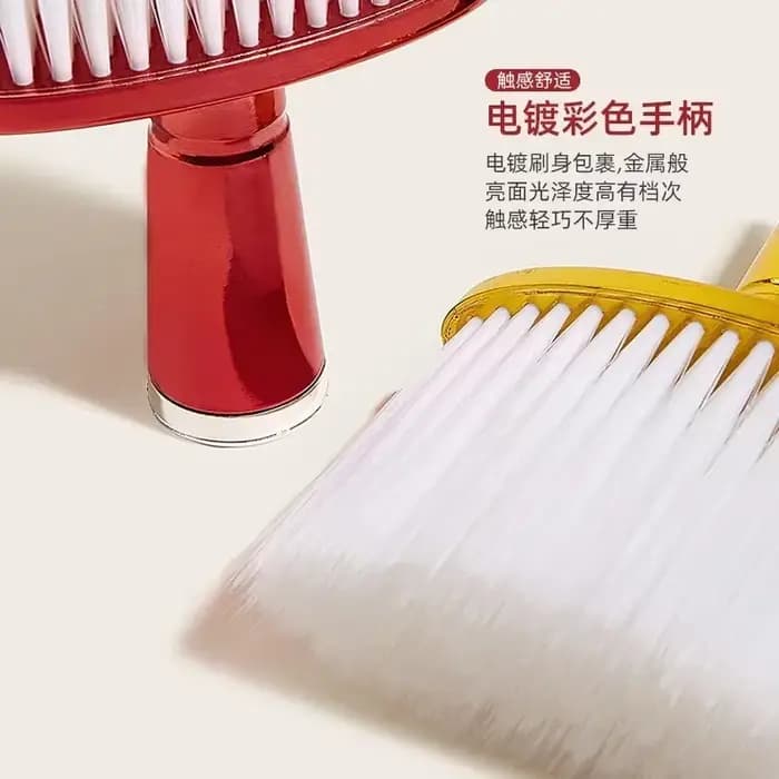 Brosse à poils souples en nylon pour balayer les cheveux