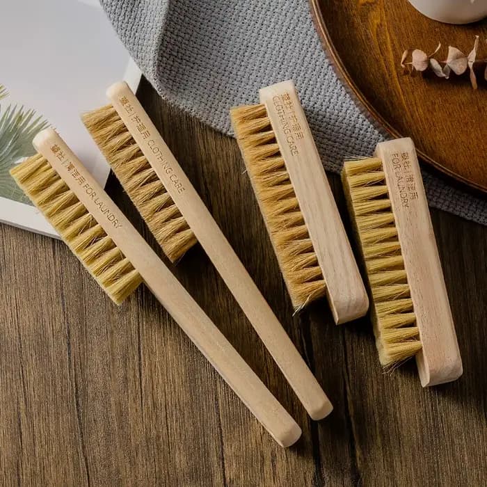 Brosse de nettoyage domestique multifonctionnelle
