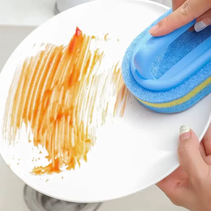 Brosse de nettoyage avec poignée