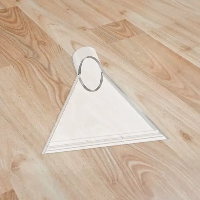 Outil flacon à grande tête transparente