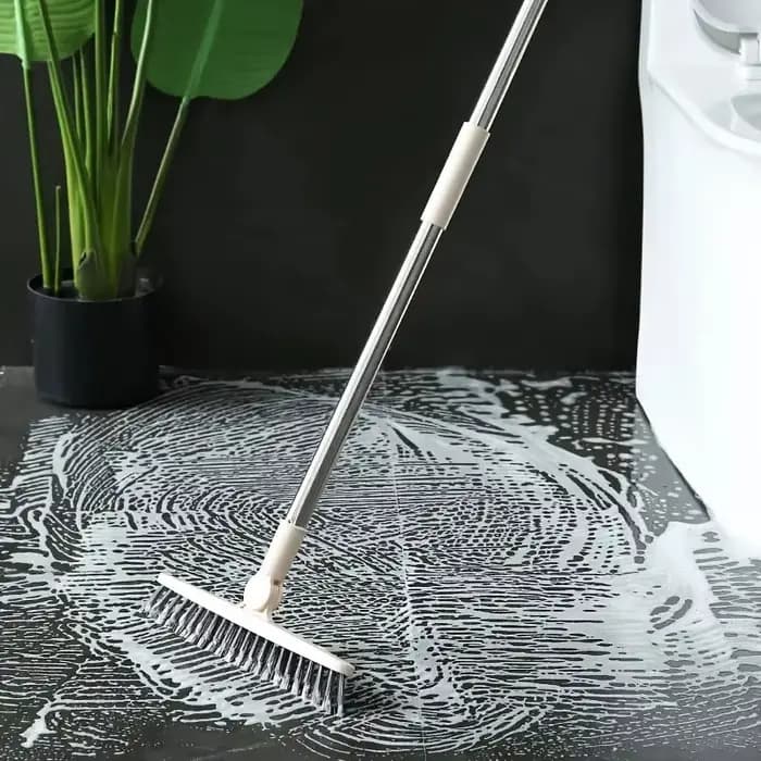 Brosse de sol pour la maison
