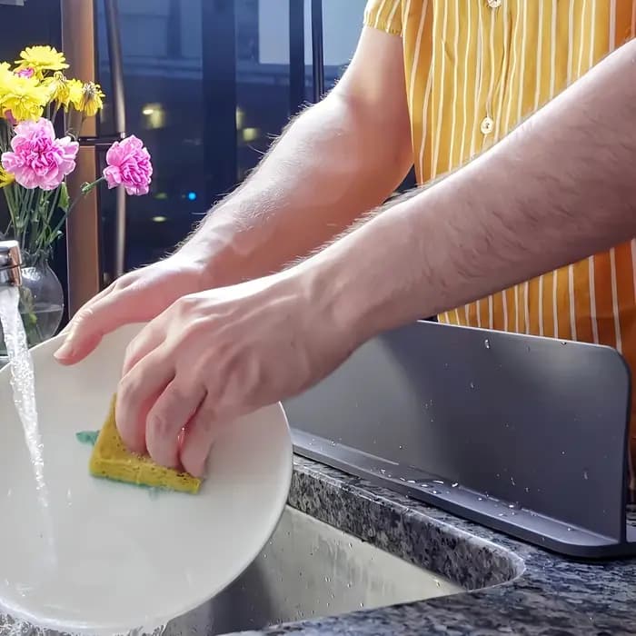 Protection contre les éclaboussures d'évier en silicone avec ventouses – Barrière d'eau pour la cuisine
