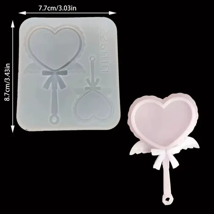 Accessoire de femme de chambre en forme de plis faits et habnommée
