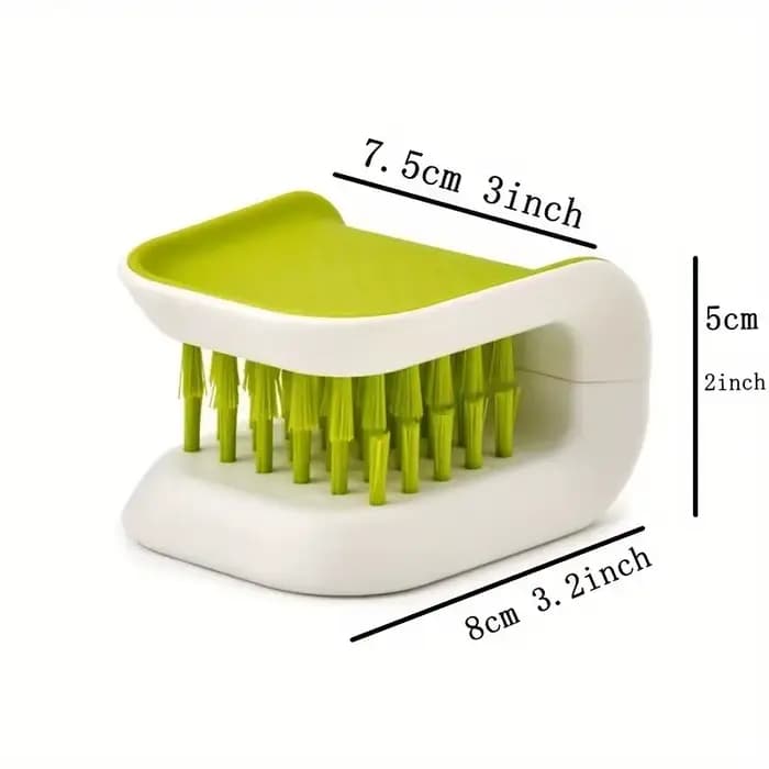Gardez vos sièges de voiture propres et frais avec cette brosse de nettoyage de ceinture de sécurité