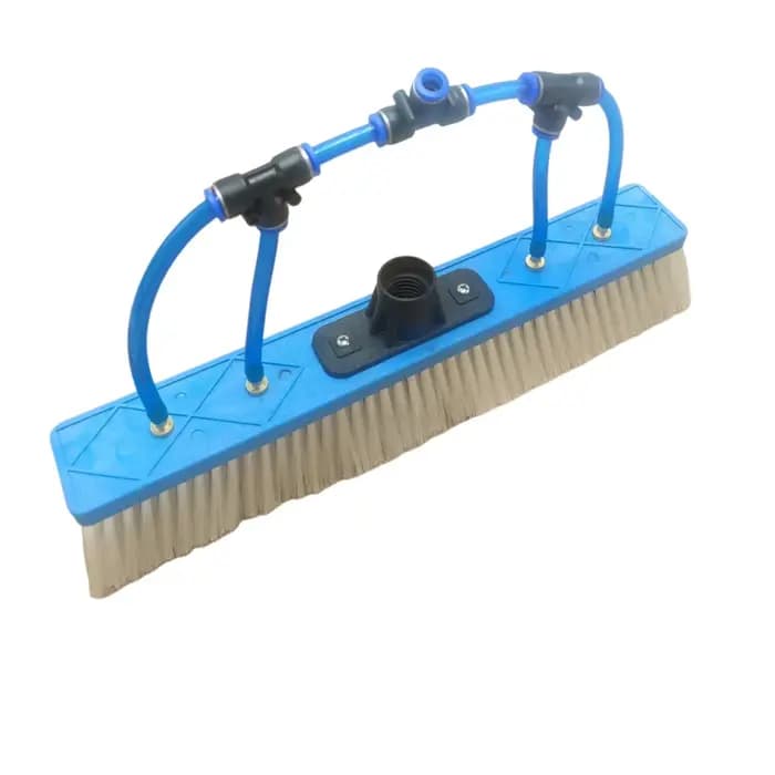 Brosse de nettoyage de panneaux solaires