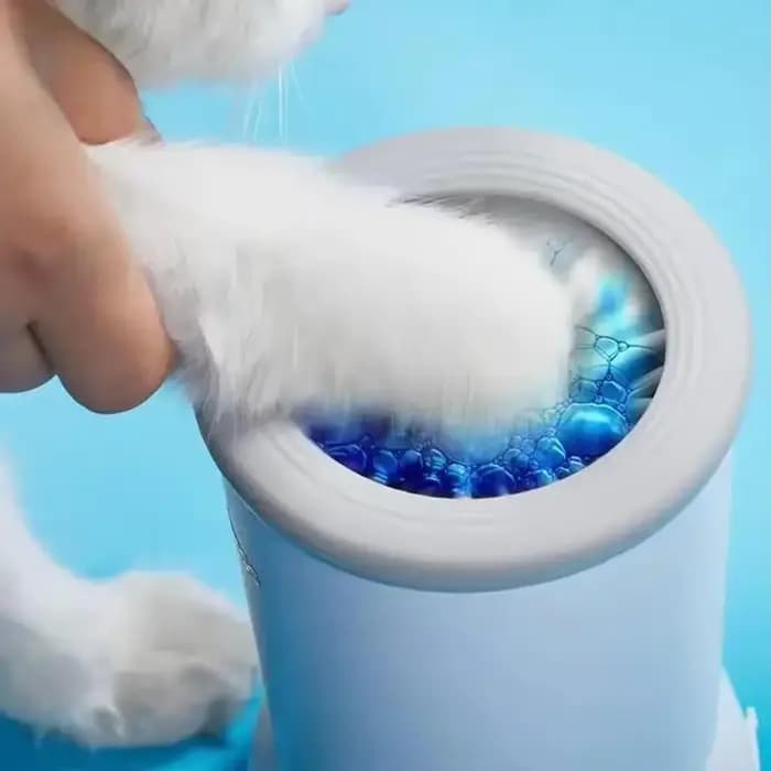 Nettoyeur automatique de pattes de chien