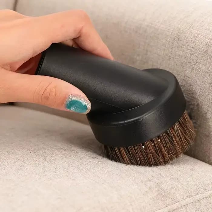 Fixation d'aspirateur noir