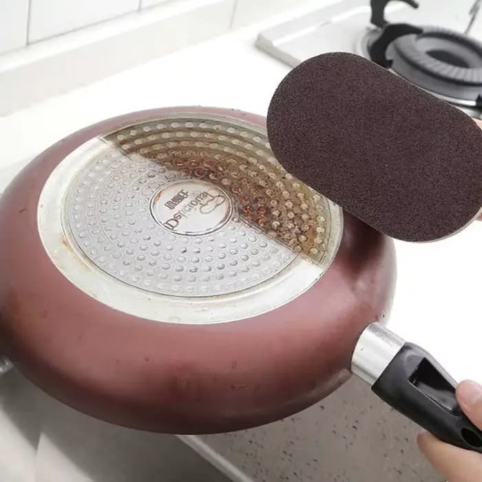 Brosse de cuisine avec poignée