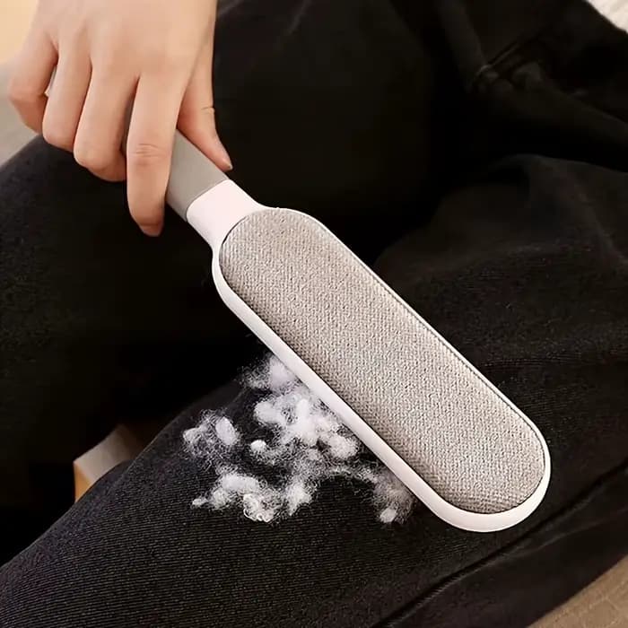 Rouleau à peluches, plumeau de lit