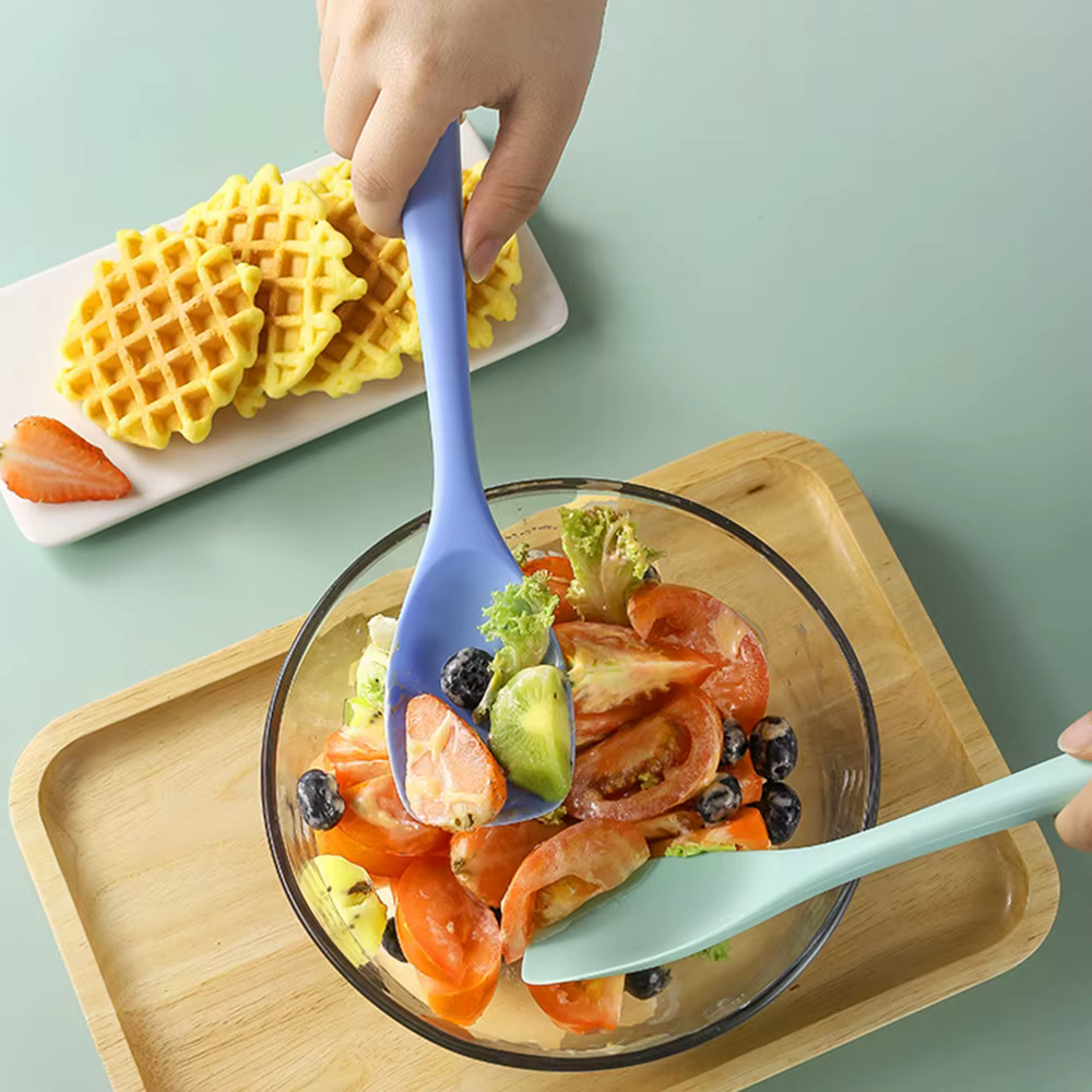 Pelle à tête plate en silicone intégrée, cuillère à salade, pot antiadhésif, spatule, ustensiles de