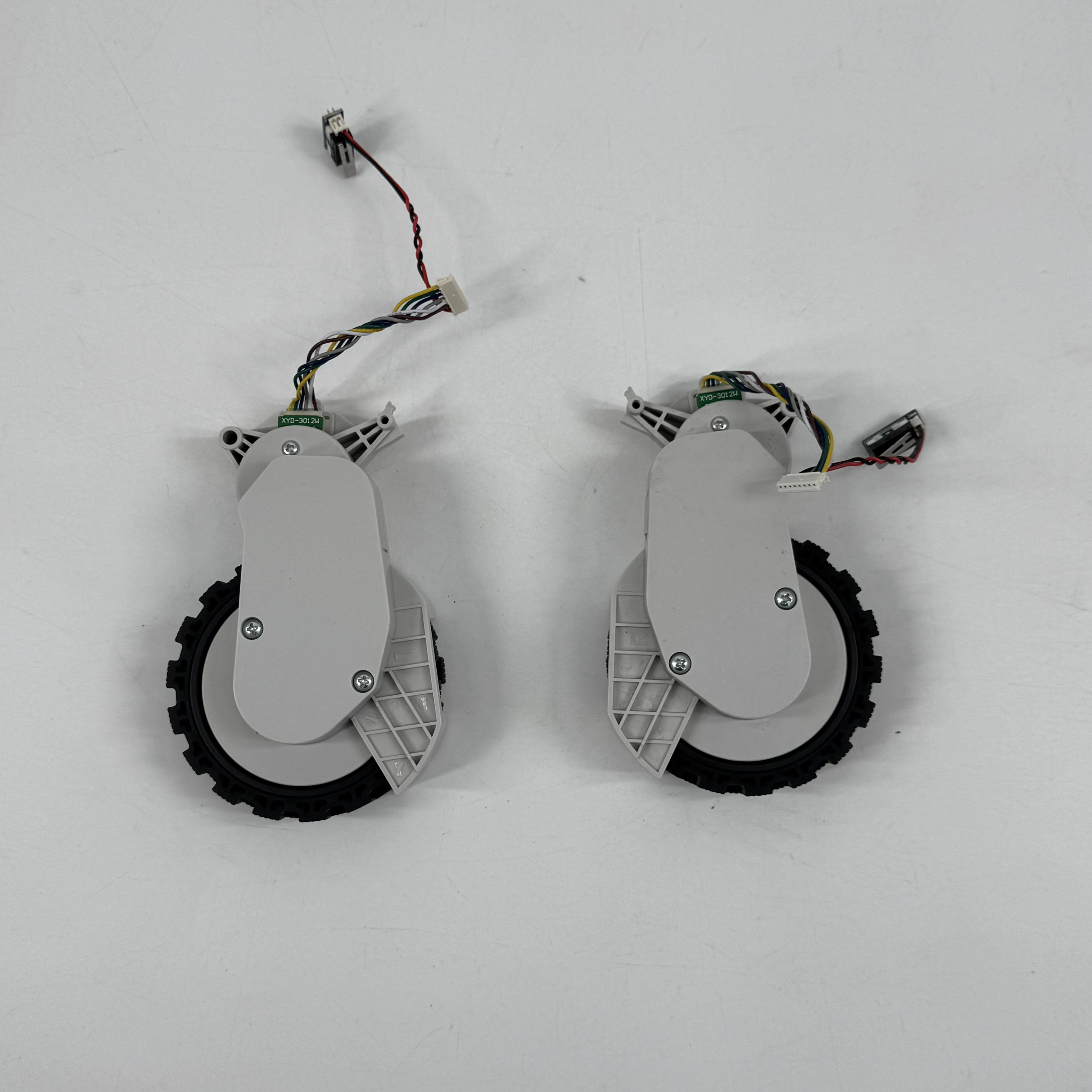 Roues L+R pour aspirateur robot Dreame Bot L10s L10 Ultra