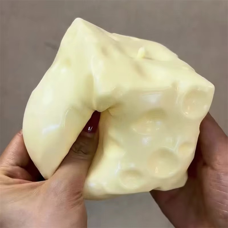 Balle anti-stress géante en forme de cube de fromage, jouet sensoriel ASMR non rebondissant, cadeau de festival