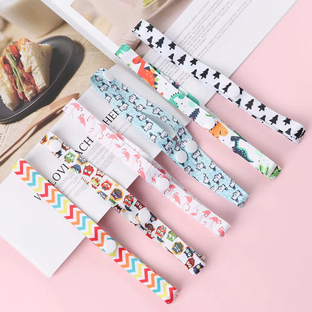 Accessoires de poussette pour bébé, support de ceinture Anti-chute, jouets, sangle de poussette, voiture fixe, chaîne de sucette pour enfant, 1 pièce