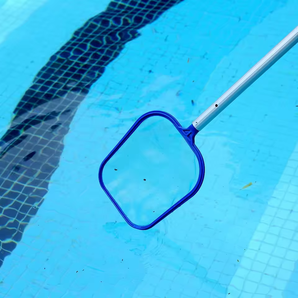 Râteau à feuilles de piscine, filet d'écumoire en maille, pôle de piscine, Spa, outil de nettoyage d'écumoire