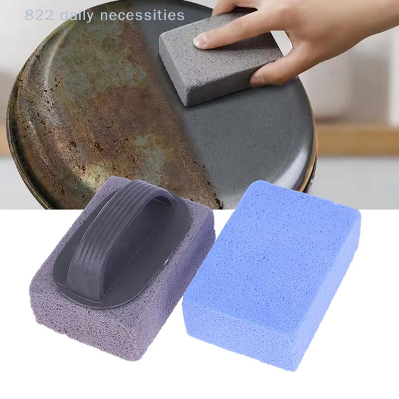 Pierre ponce pratique pour le nettoyage des carreaux de piscine