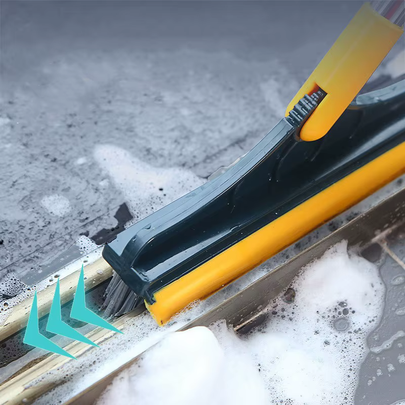 Brosse de nettoyage pour sols de salle de bain