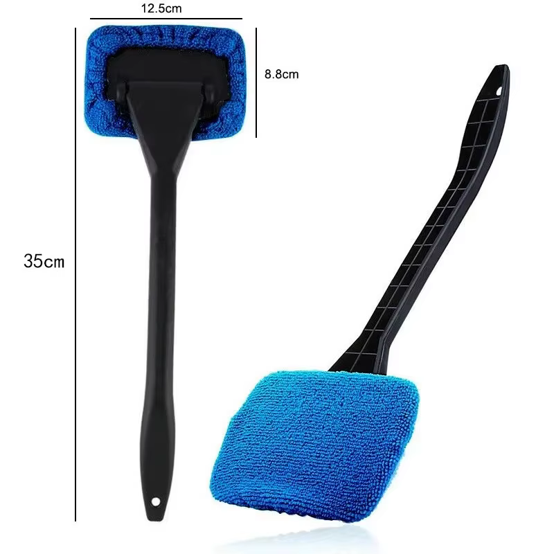 Outil de lavage de pare-brise avec manche long