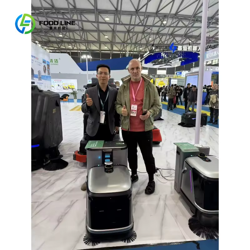 Robot de nettoyage industriel électrique autonome personnalisé